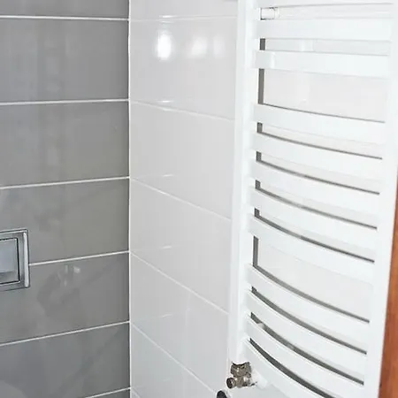 Goscinne בית אירוח רוצ'יאנה-נידה